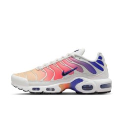 Nike Air Max Plus Femme - Design futuriste et couleurs vibrantes