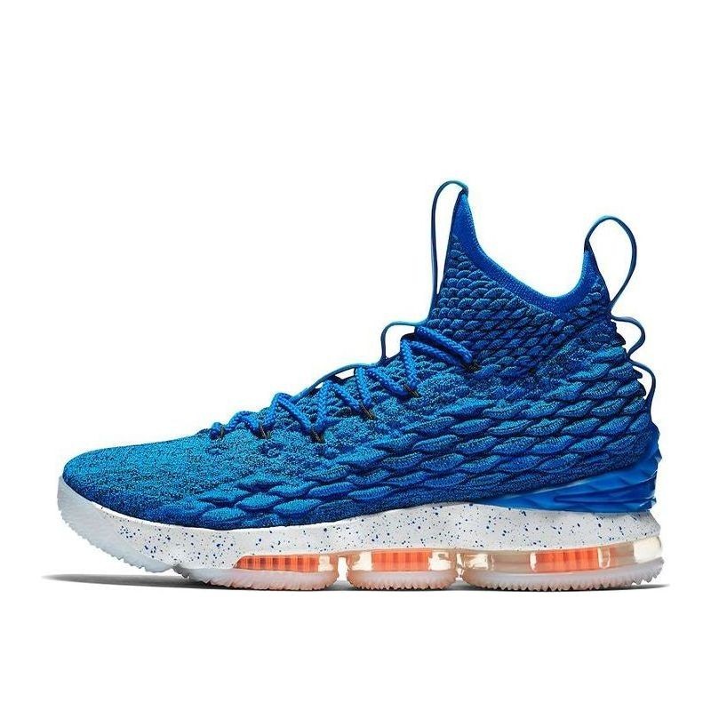 Nike LeBron 15 - Pour Joueurs Dominants dans la Raquette